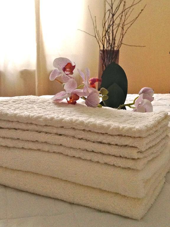 Bed And Breakfast Eriksberg ヨーテボリ 部屋 写真